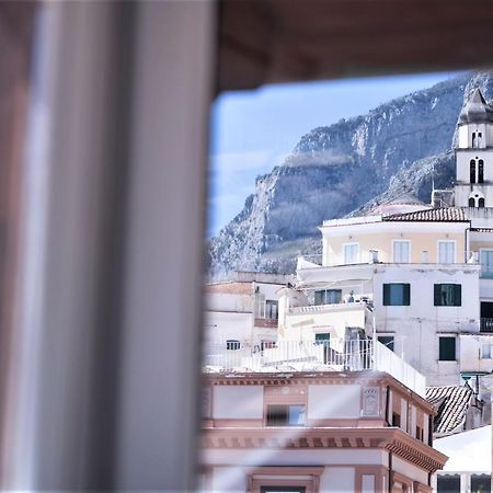 Zia Pupetta Suites Amalfi Eksteriør bilde